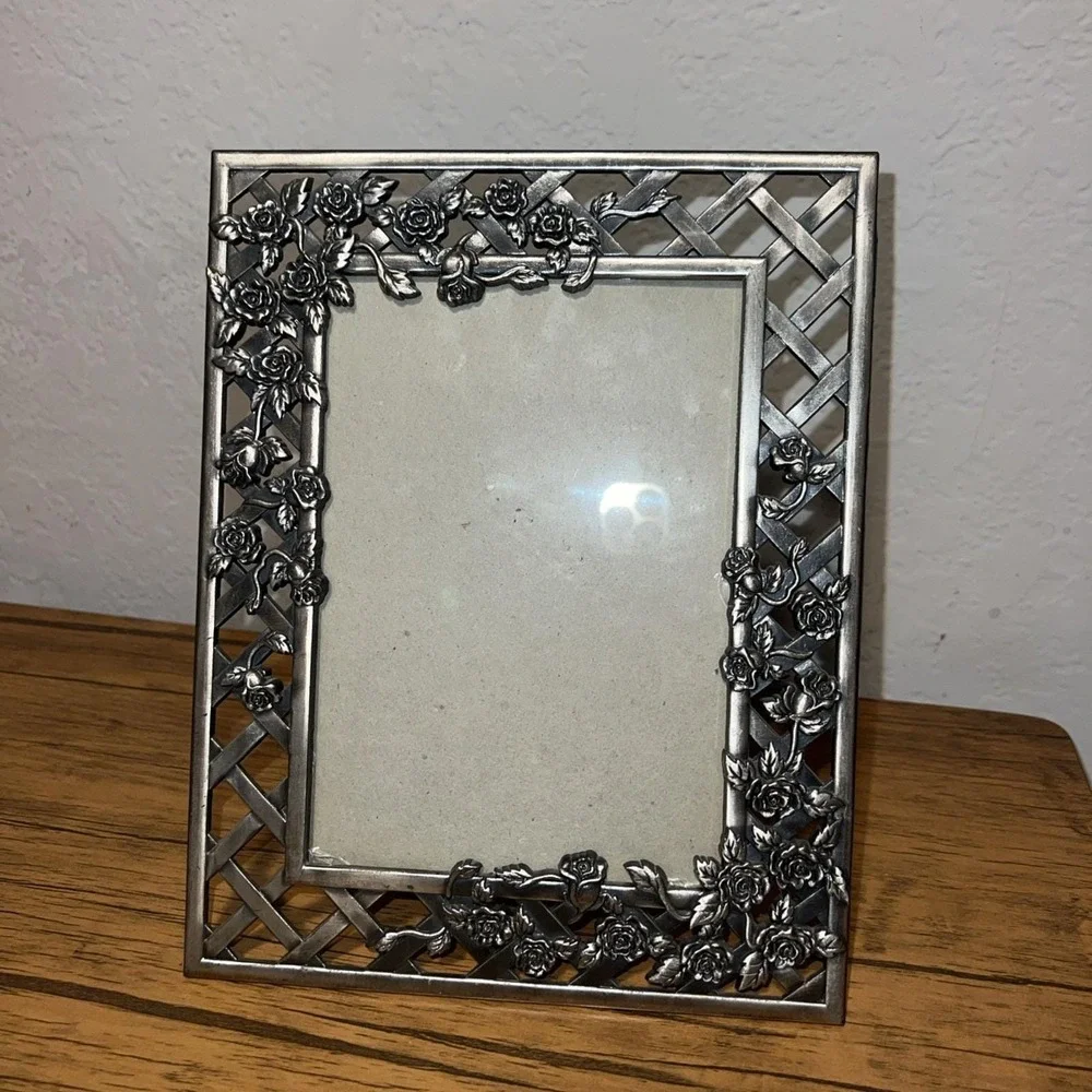 The Unbranded Brand vintage pewter